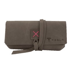 Slate Gray Fuchsia