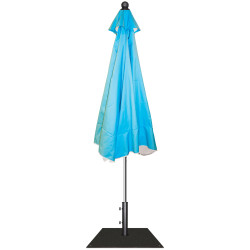 Closed umbrella
