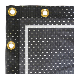 Back corner close up