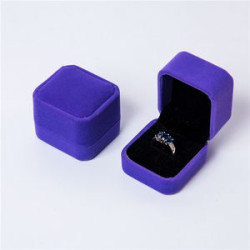 Velvet Ring Gift Boxes Jewelry Display