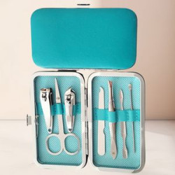 Professional 7-In-1 Manicure Set